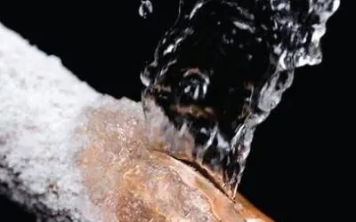 What to Do When a Water Pipe Bursts: Quick Fixes and Essential Tools